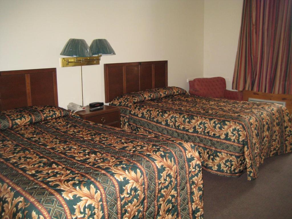 Midtown Hotel Парри-Саунд Номер фото